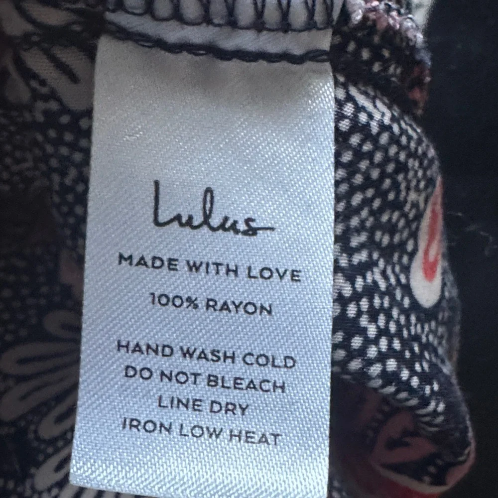 Lulus Floral Swirl Tie-Front Romper Lightweight Flowy Size M - Picture 5 of 6